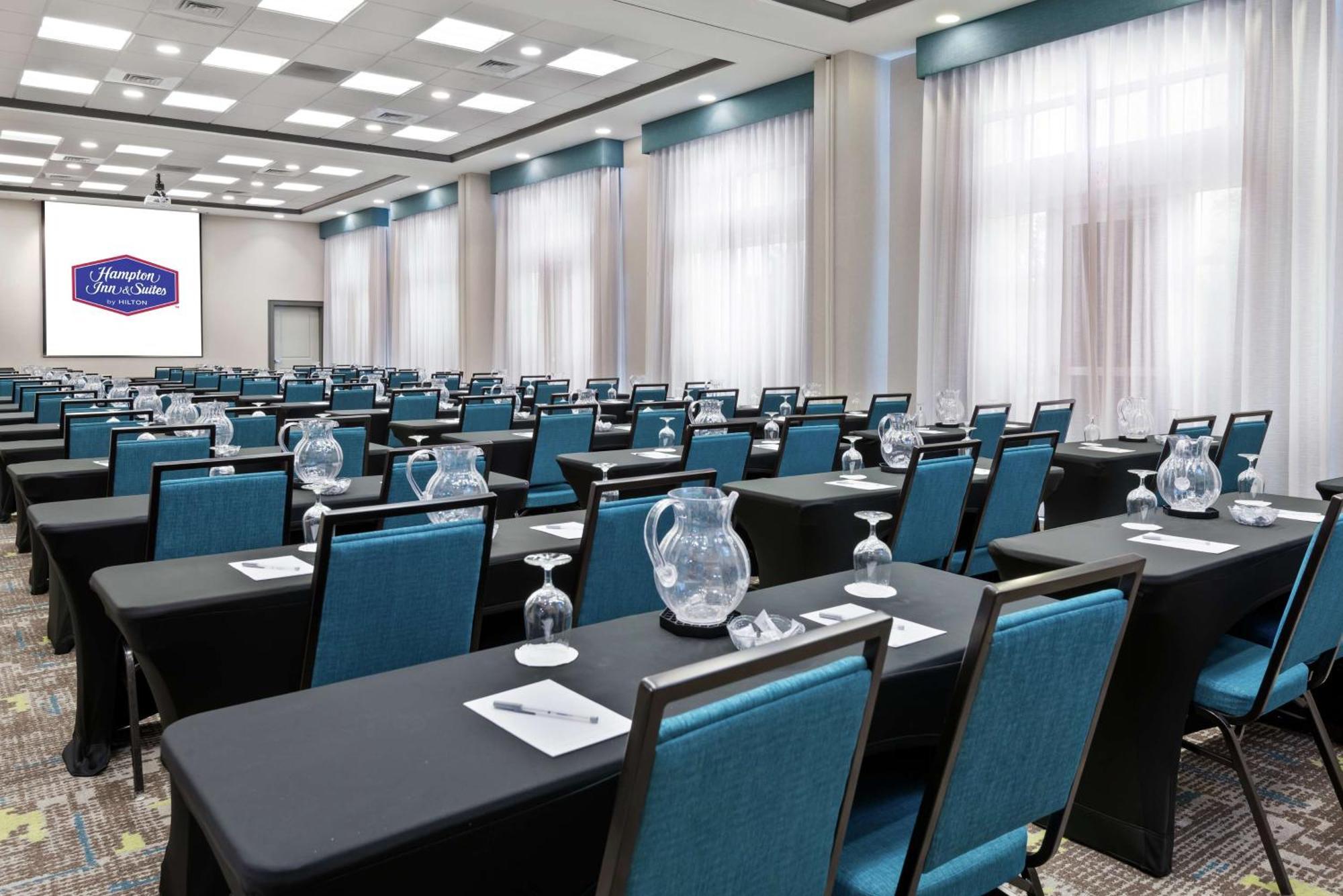 Hampton Inn & Suites Orlando Airport At Gateway Village Extérieur photo