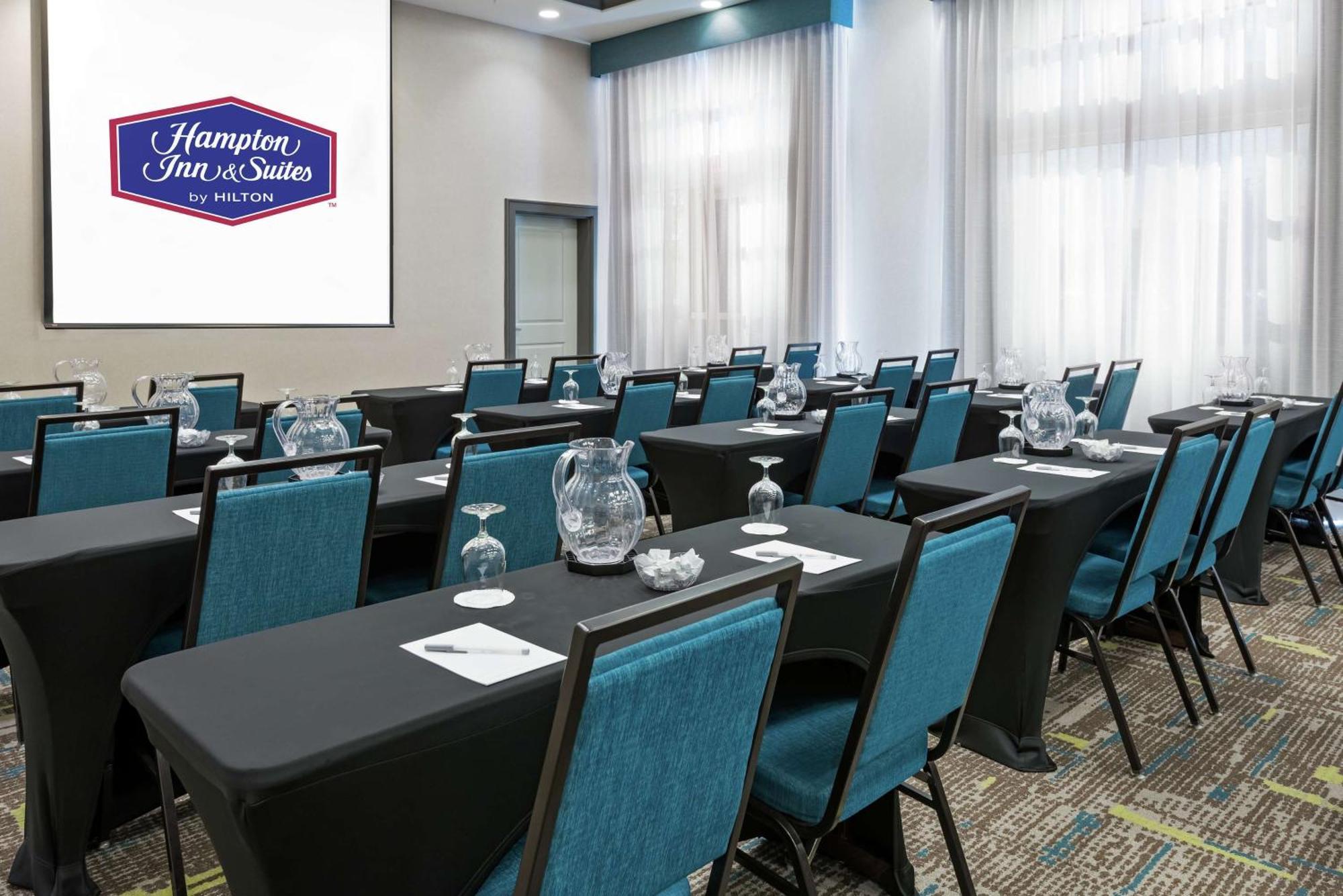 Hampton Inn & Suites Orlando Airport At Gateway Village Extérieur photo