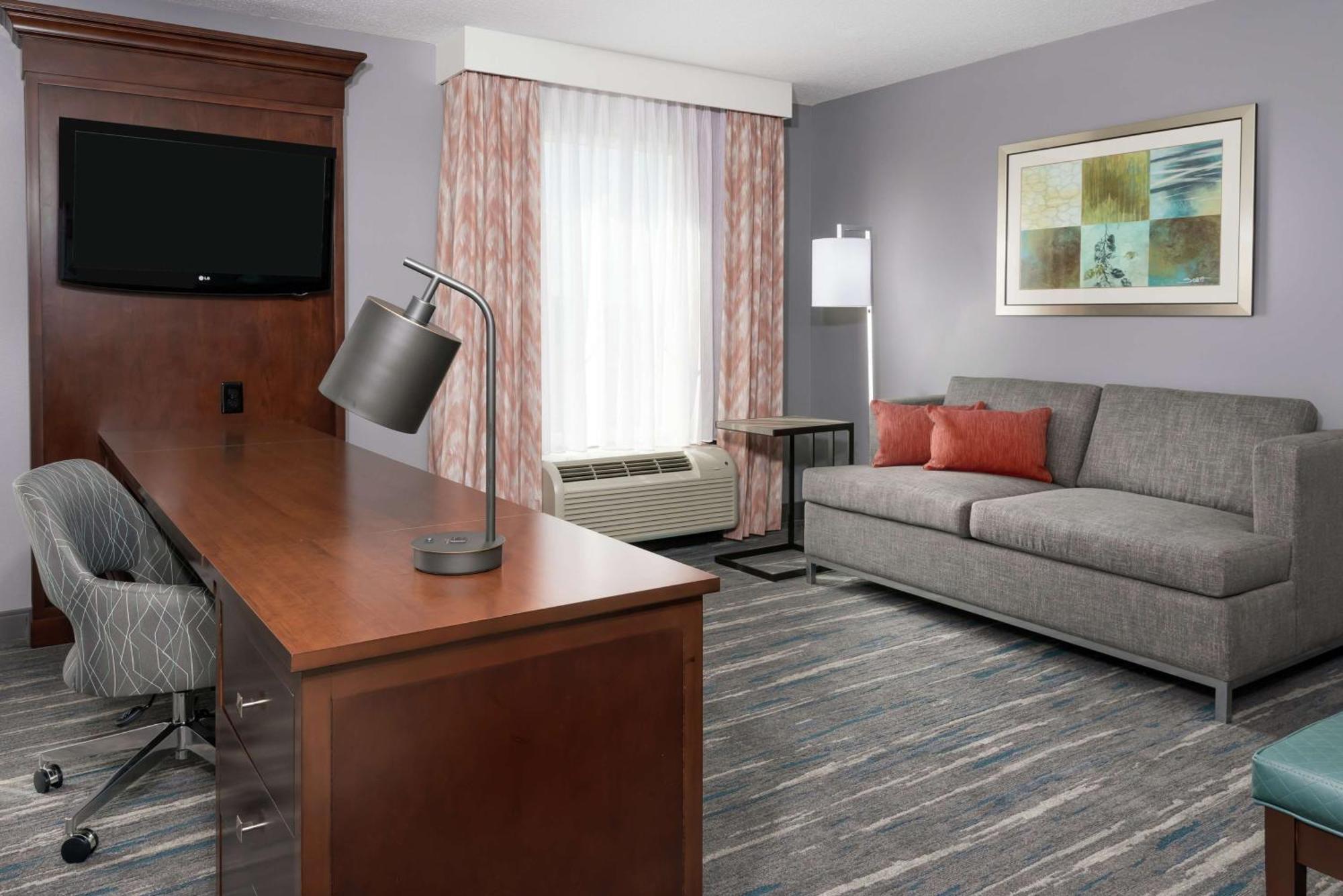 Hampton Inn & Suites Orlando Airport At Gateway Village Extérieur photo