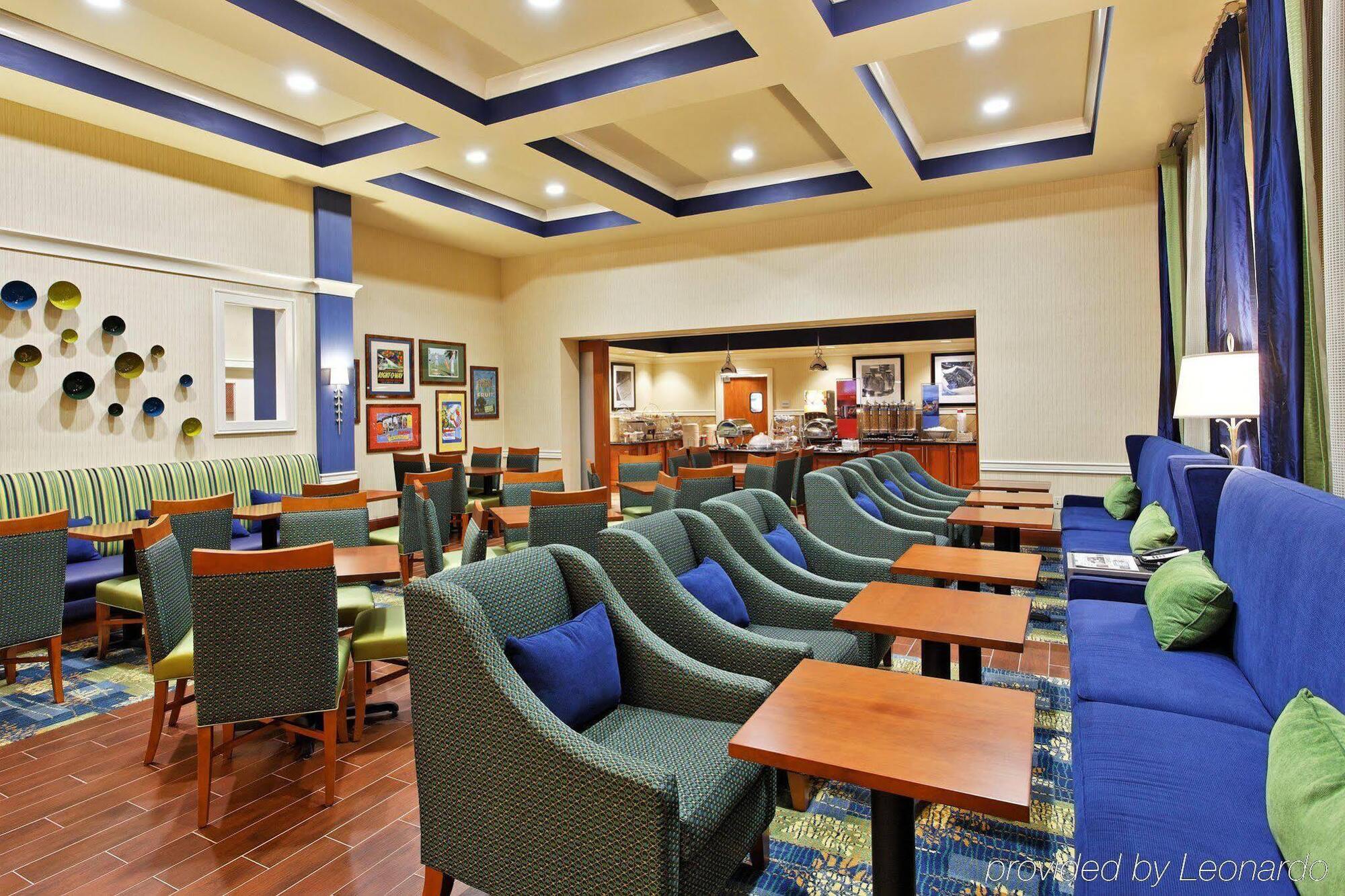 Hampton Inn & Suites Orlando Airport At Gateway Village Extérieur photo
